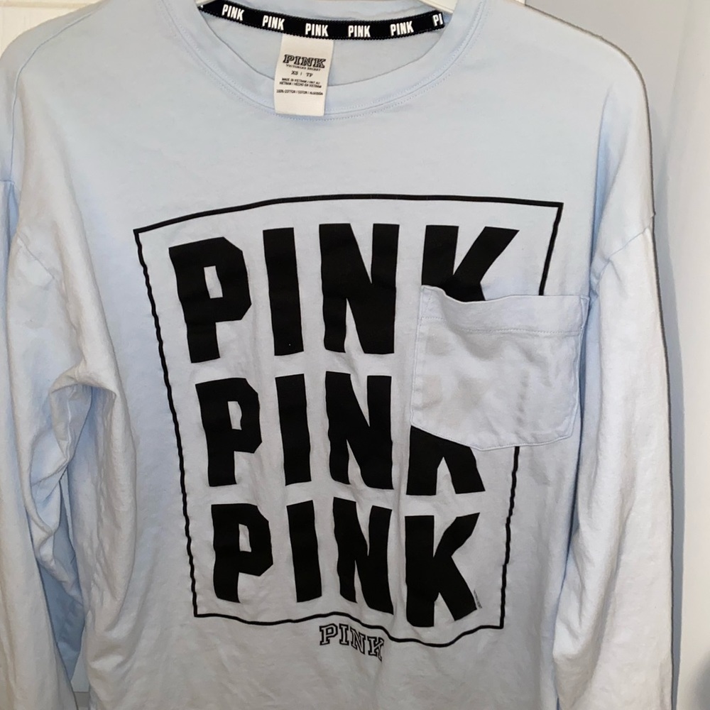 VS PINK Long sleeve Campus Tee